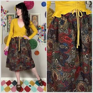 Vintage 1970s Paisley Print High Waisted A-Line Wool Skirt